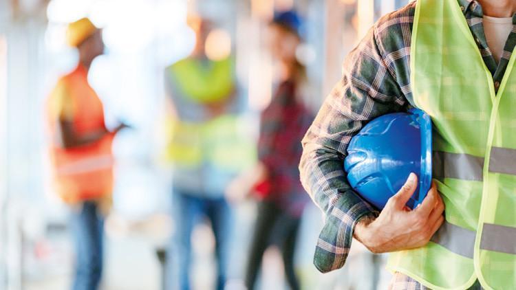İnşaatlar için yeni düzenleme: Ustalara yetki belgesi şartı geliyor İnşaatlar için yeni düzenleme: Ustalara yetki belgesi şartı geliyor