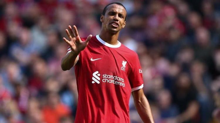 Joel Matip 33 yaşında futbolu bıraktı