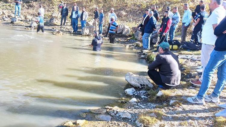 Bitliste kahreden olay Baba ile oğlu girdikleri kaplıca sularında boğuldu