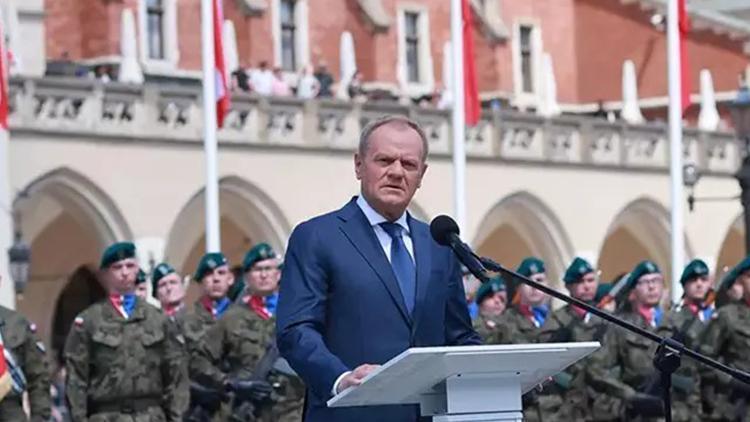 Polonyadan dikkat çeken adım: Sığınma hakkını geçici olarak askıya alıyorlar