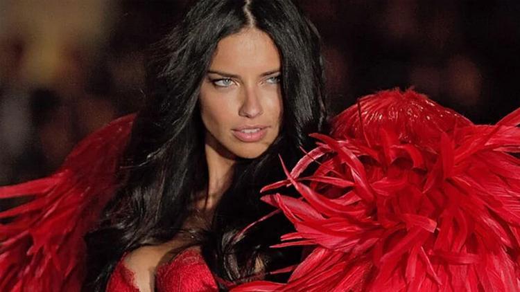 Victorias Secret Fashion Showda Adriana Lima var mı, podyumda yürüyecek mi