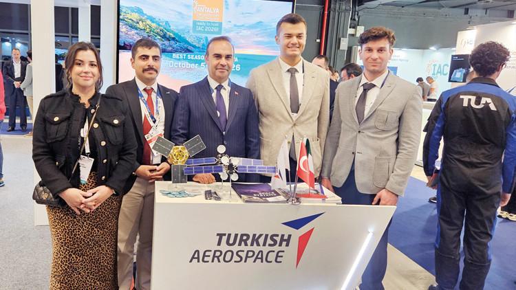 Türk uzay teknolojileri Milano’da görücüye çıktı