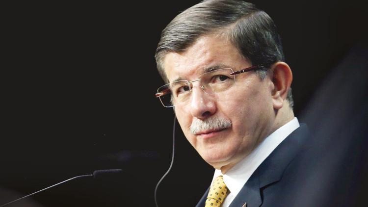 Davutoğlu: Bahçeli inisiyatif alırsa Türkiye bu işi rahat yürütür