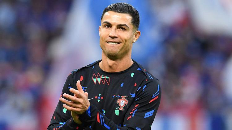 Cristiano Ronaldodan gelir rekoru Messiye fark attı