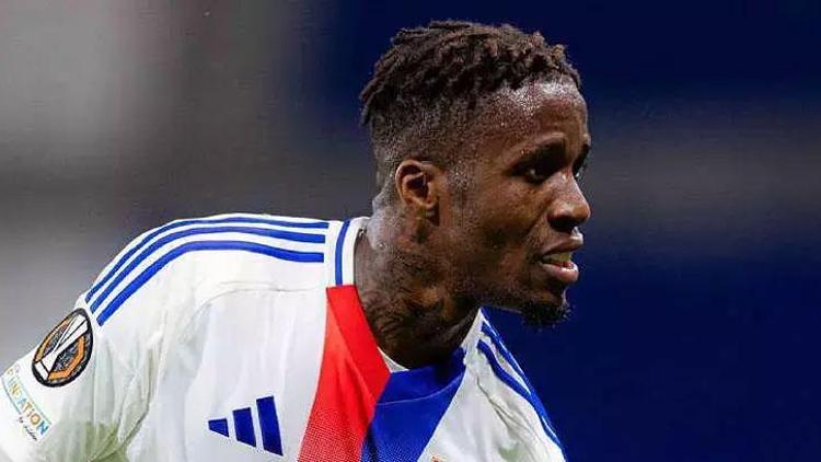 Fransızlardan flaş Wilfried Zaha iddiası: Galatasaraya geri dönebilir