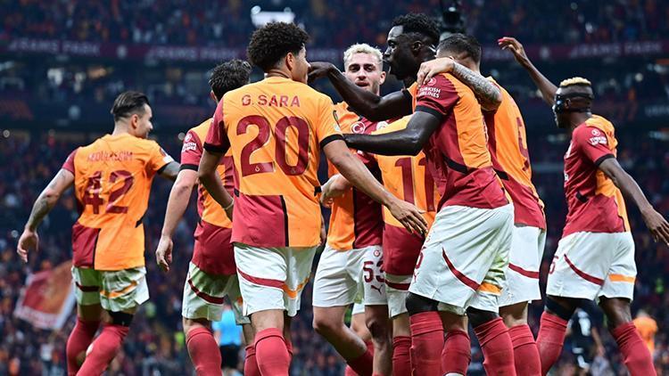 Galatasaray, Elfsborg maçında 11 yıl sonra bir ilke imza attı Okan Buruk tarihe geçti