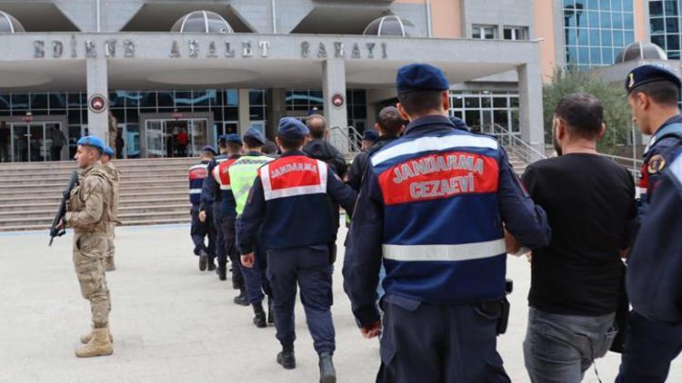 Edirnede son 1 haftada Yunanistana kaçmak isteyen 7 terör şüphelisi yakalandı