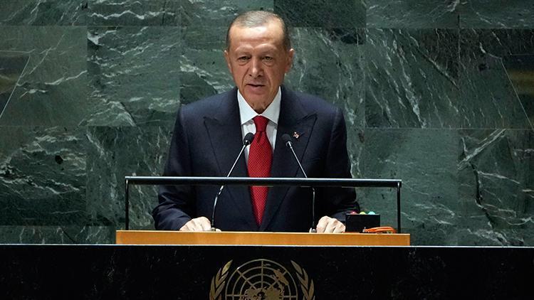 Cumhurbaşkanı Erdoğanın Birleşmiş Milletler Genel Kuruluna hitabı kitaplaştırıldı