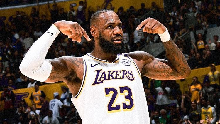 LeBron Jamesin triple-doubleı galibiyeti getirdi