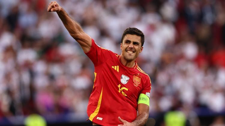 Rodri kimdir, kaç yaşında, hangi takımda oynuyor Euro 2024ün MVP’si seçilmişti İşte istatistikleri ve kariyeri…