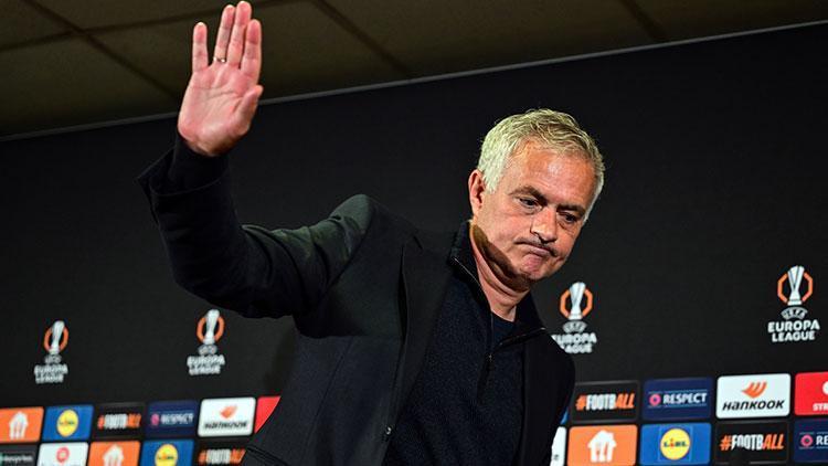 Jose Mourinhodan geleceğiyle ilgili açıklama: Asla yapmam