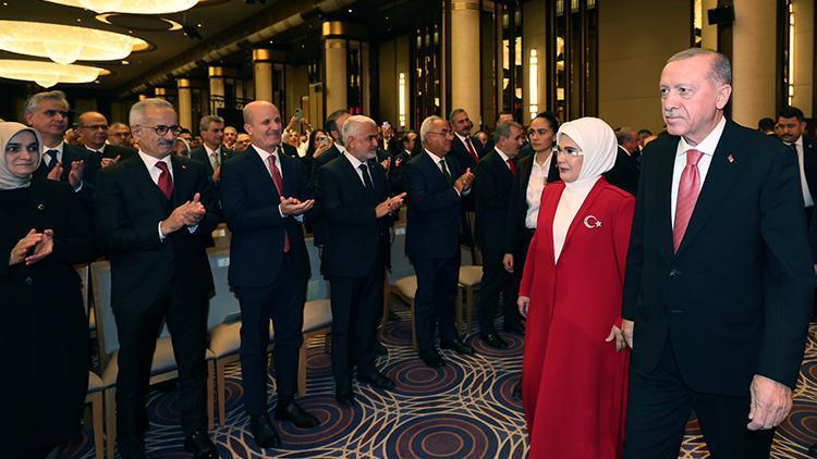 Emine Erdoğandan Cumhuriyetin 101inci yılı paylaşımı