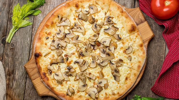 Taleggio mantar pizza tarifi