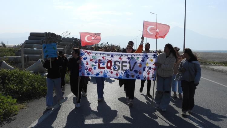 Samandağda lösemiye karşı farkındalık yürüyüşü