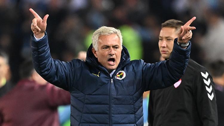 Mourinhodan Atilla Karaoğlana zehir zemberek sözler: Onu istemiyoruz Tamamını anlatsalar Fenerbahçeye gelmezdim