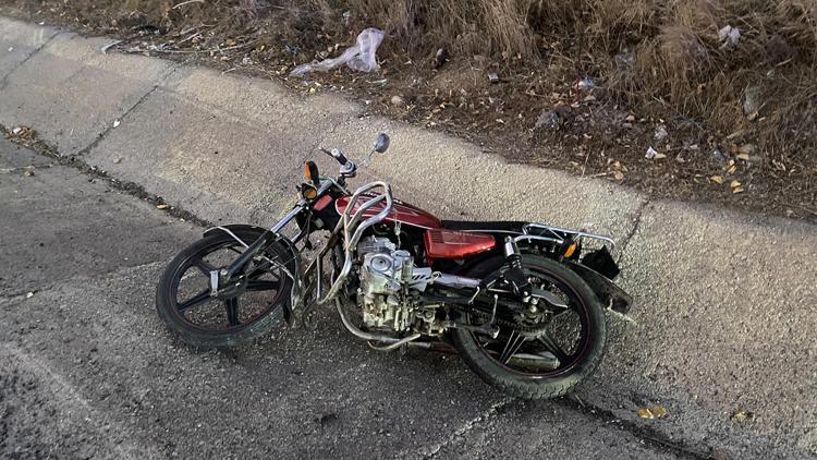 Manisada motosiklet ile otomobil çarpıştı: 1 yaralı