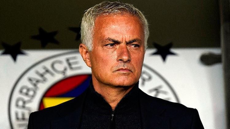 Fenerbahçe, AZ Alkmaara konuk oluyor Jose Mourinhonun muhtemel 11i belli oldu