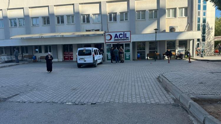 Siirt’te yurtta kalan 19 öğrenci gıda zehirlenmesi şüphesiyle hastaneye kaldırıldı