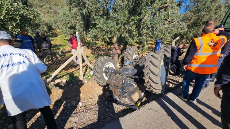 Devrilen traktörün altında kalan sürücü yaşamını yitirdi