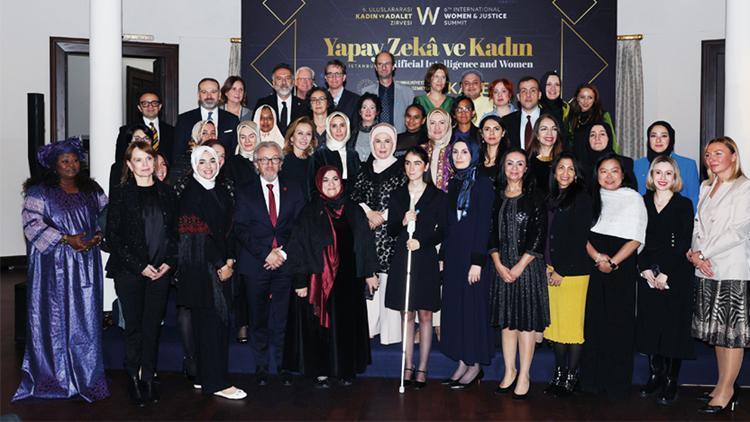 Emine Erdoğan’dan çağrı: Yapay zekâ kadın hakkını korumalı