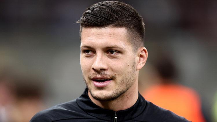 Mauro Icardinin sakatlığının ardından Galatasaraydan yeni golcü harekatı Milandan Luka Jovic iddiası...