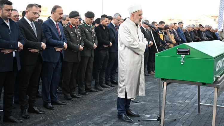 Oğlunun şehadetinden 2 ay sonra hayatını kaybetti