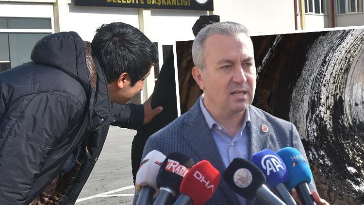 Yarım asırlık tehlike: Yer altından çıkarıldı, belediye önünde sergilendi