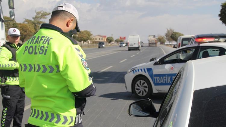 Bakan Yerlikaya açıkladı: Ehliyetsiz 535 bin sürücüye işlem yapıldı