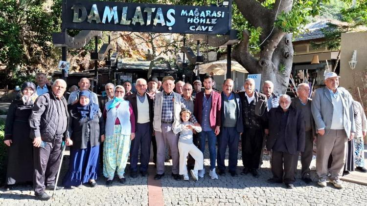 Alanya Belediyesinden yaşlılara tarih ve doğa gezisi