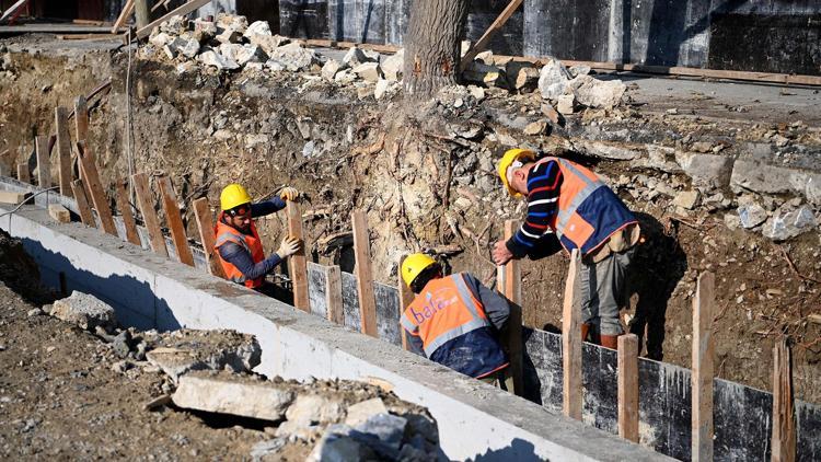 Kuşadası Yaşam, Kültür ve Spor Merkezinin yapımı başladı