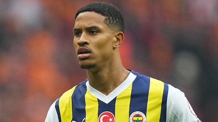 Oosterwolde: Planım sezon sonu Fenerbahçe’den ayrılmaktı