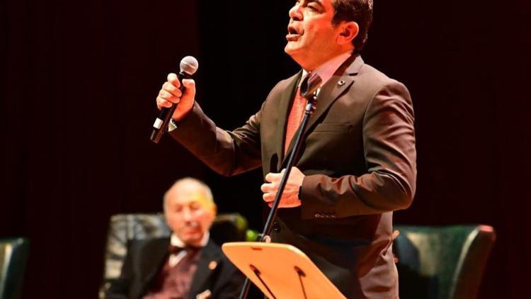 Adanalı sanatçı Vursavuş,  Mustafa Sağyaşar ile İstanbulda konser verdi