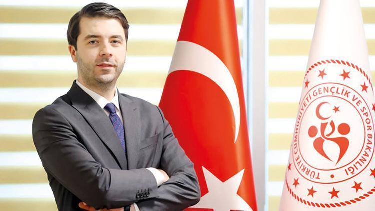 Gençlik Hizmetleri Genel Müdürü Enes Efendioğlu Hürriyet’e konuştu: Gençler için ortak ağ kurulacak