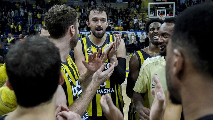 THY Euroleaguede haftanın panoraması: Fenerbahçenin liderliği sürüyor, Anadolu Efes kayıp, Atamansız Panathinaikos yenildi