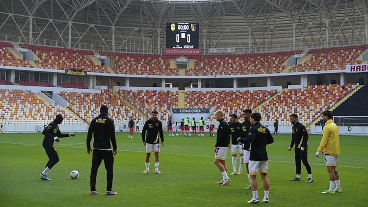 Büyük depremin ardından 665 gün sonra Yeni Malatyaspor seyircisinin karşısında