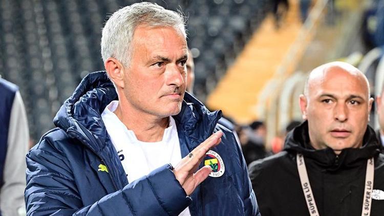 Galatasaraydan penaltı ve Mourinho tepkisi: Akıllara ziyan