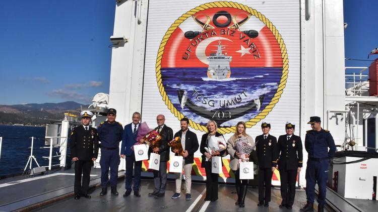 İzmirli öğretmenler Umut Gemisinde ağırlandı