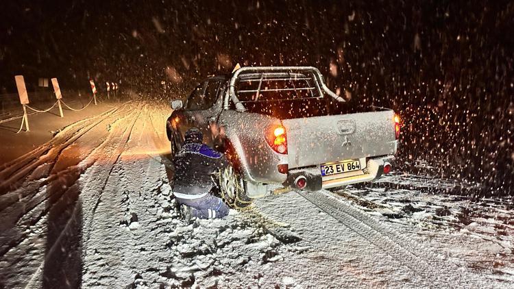 Tunceli merkez ve 5 ilçede eğitime kar engeli