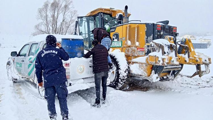 Boluda kardan yaylalarda mahsur kalan 7 köylü kurtarıldı