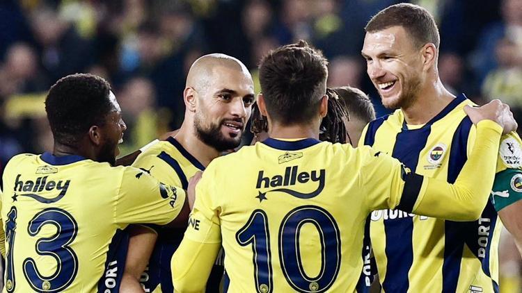 Fenerbahçenin tek rakibi PSG Avrupada zirveye oynuyor