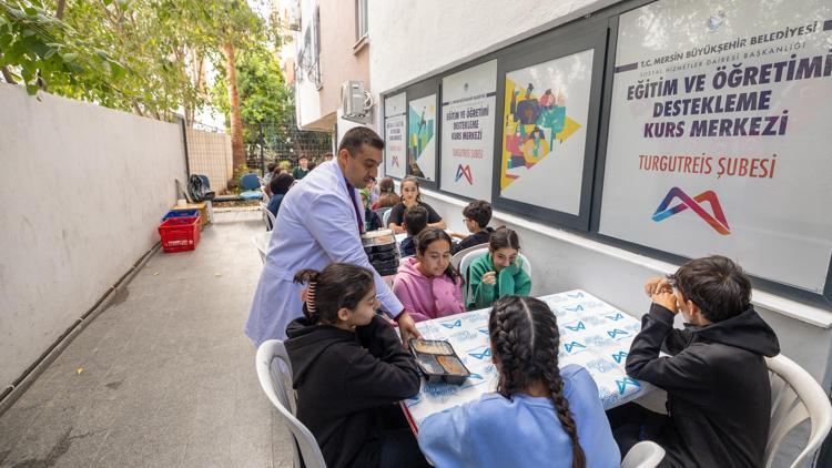 LGS kurs merkezinde öğrencilere yemek desteği