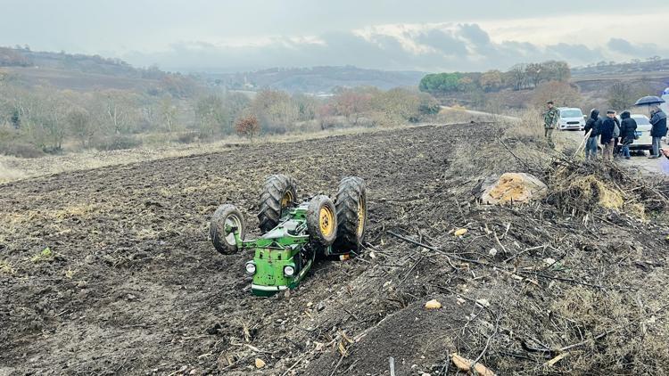 Çanakkalede devrilen traktörün sürücüsü öldü