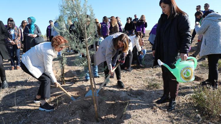 Adana’da öldürülen kadınların anısı hatıra ormanında yaşatılacak