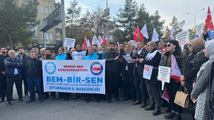 Diyarbakırda DEM Parti’li belediyelerde 532 kişiye, işten çıkarılma tebligatı