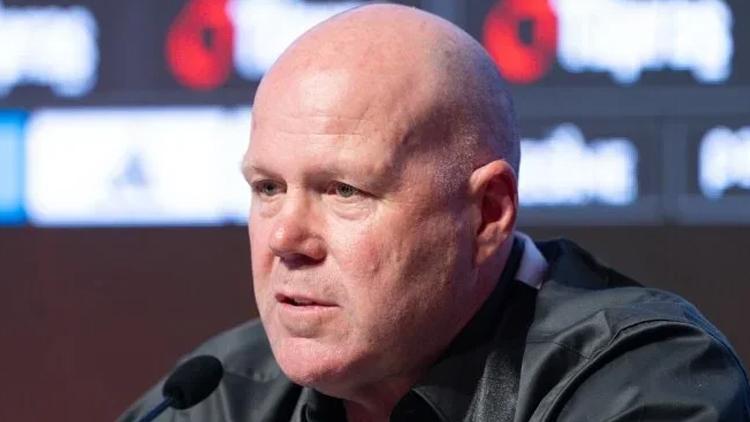 Brad Friedel: Asla komisyon almadım, Bronckhorst’un işine karışmadım