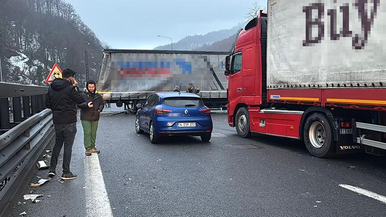 Anadolu Otoyolunda kaza ulaşımı aksattı