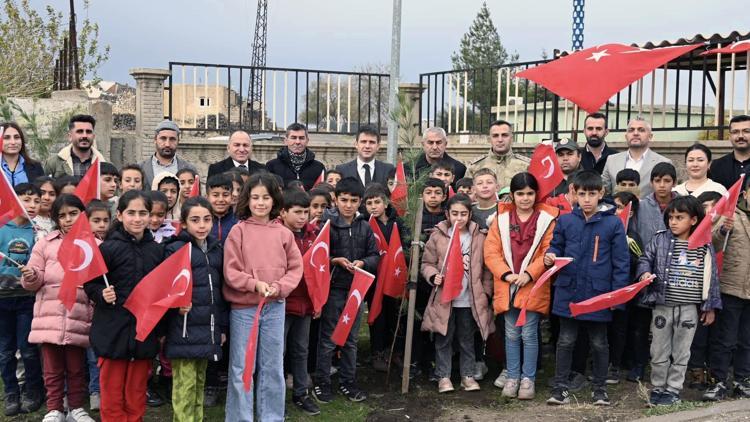 Derikte, şehit Uzman Çavuş Serdar Temelli anısına fidan dikildi