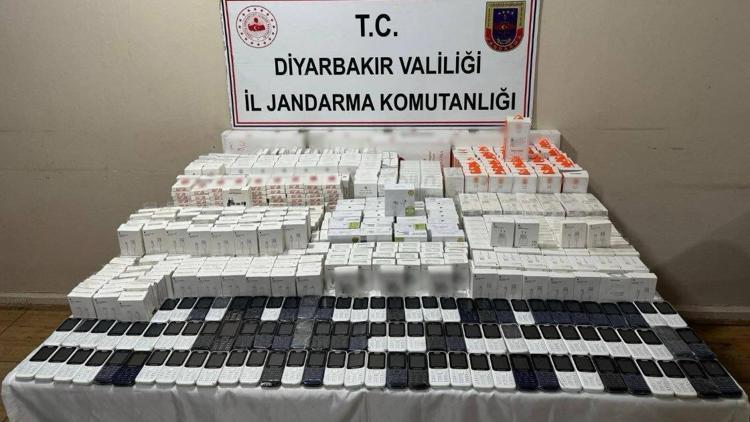 Diyarbakır’da, 1 milyon 20 bin TL’lik kaçak malzeme ele geçirildi