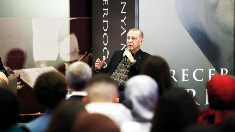 Cumhurbaşkanı Erdoğan: Dünya çok farklı bir yere doğru evriliyor