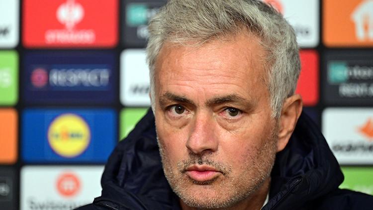 Mourinhodan Real Madrid yanıtı: Geri dönmek mi Avrupa Ligindeki favorilerini açıkladı